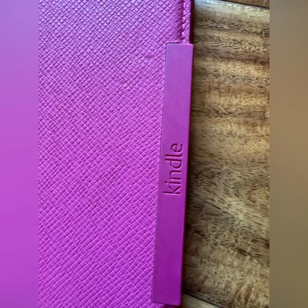 Kindle Pink Tablet Cover